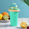 Net Celebrities Pinch The Into An Ice And Quickly Make A Smoothie Cup
